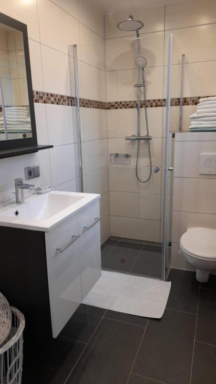 Ferienwohnung Ida room 6